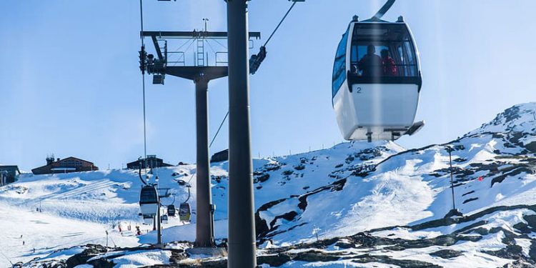 La estación de Sierra Nevada abre la pista de esquiaje del Río 1 sierra nevada