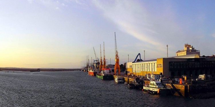 El Puerto de Huelva muestra que está comprometido con los ODS de la Agenda 2030 1 Puerto de Huelva Barcos