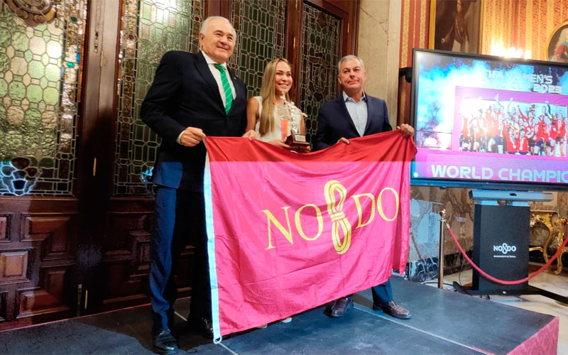 irene guerreo campeona del mundo fútbol femenino ayuntamiento de sevilla