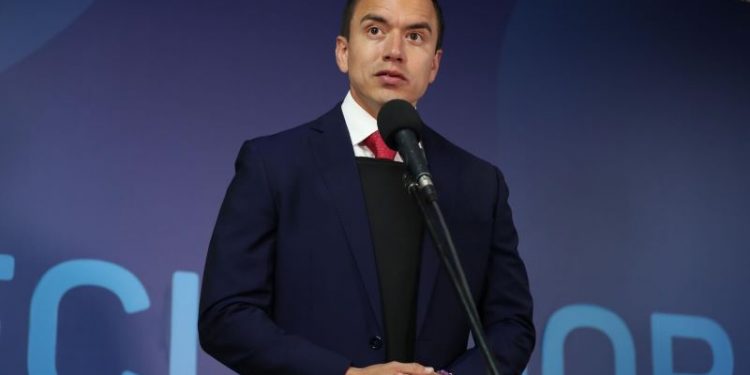 Daniel Noboa viaja a España en su primera visita como presidente electo