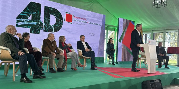 Espadas: "Andalucía puede gestionar las mismas competencias que País Vasco o Cataluña" 1 Espadas: «Andalucía puede gestionar las mismas competencias que País Vasco o Cataluña»