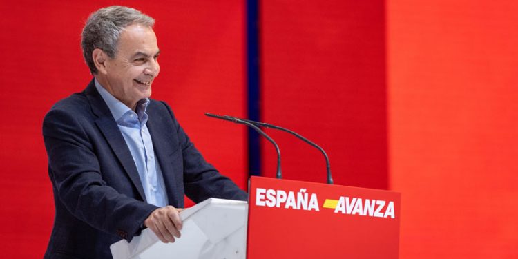 Zapatero recibirá el Premio 4D de la Fundación Andalucía, Socialismo y Democracia 1 Zapatero recibirá el Premio 4D de la Fundación Andalucía, Socialismo y Democracia