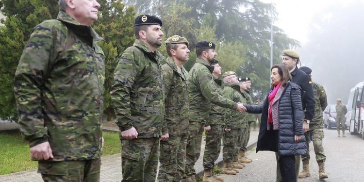 La familia del militar fallecido en Cerro Muriano pide prisión para el Capitán implicado 1 Margarita Robles pide «máxima transparencia» en la investigación de los militares muertos en Cerro Muriano