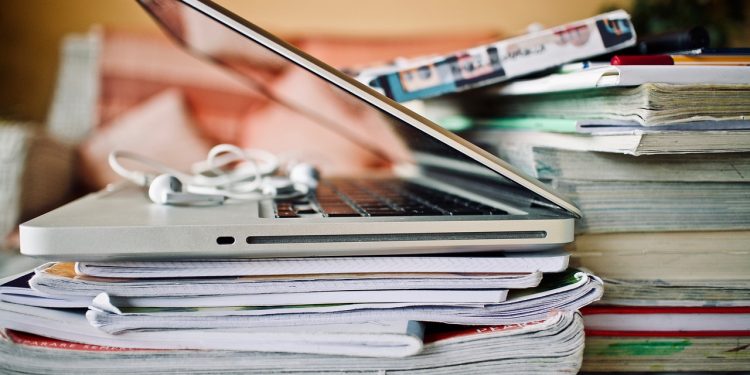 28-F Juanma, cumple con tu juramento … en educación