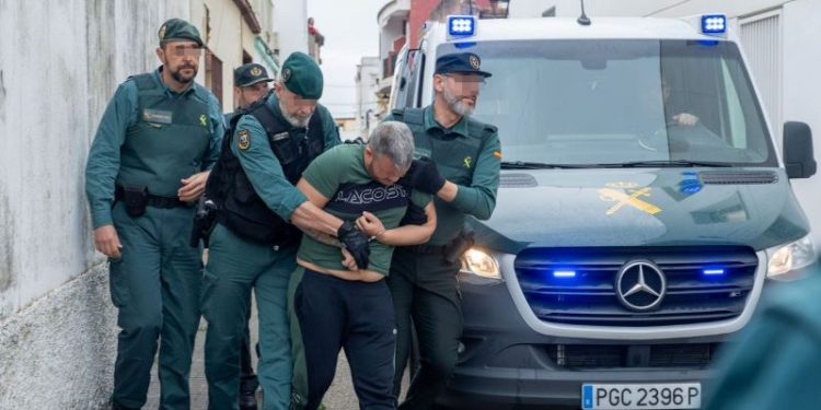 Se abre una investigación penal a los 'abucheadores' del vídeo de la narcolancha en Barbate 1 Se abre una investigación penal a los ‘abucheadores’ del vídeo de la narcolancha en Barbate