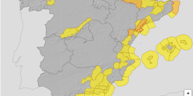 Los avisos meteorológicos por viento y oleaje se activan en la zona este de Andalucía 1 Los avisos meteorológicos por viento y oleaje se activan en la zona este de Andalucía