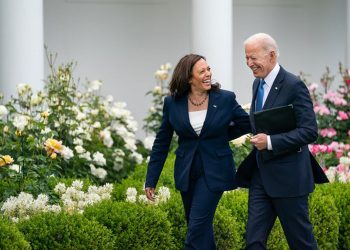 Biden se retira de la carrera electoral de EEUU