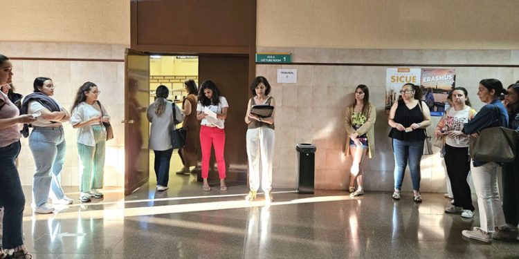 Los opositores extremeños docentes logran un 65% de aprobados