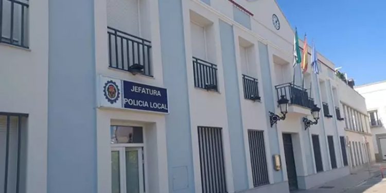 Dos veces detenida en 48 horas por conducir sin carné y bajo los efectos de las drogas 1 Dos veces detenida en 48 horas por conducir sin carné y bajo los efectos de las drogas