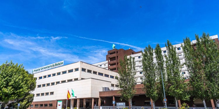 Denuncian manipulación del historial médico de un joven en Mérida por presunta irregularidad grave del SES 1 Denuncian manipulacion del historial medico de un joven en Merida por presunta i