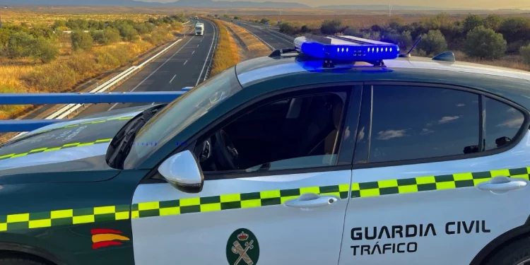 Detenido por conducir a 183 km/h en una carretera de Cáceres con límite de 90 km/h 1 Detenido por conducir a 183 kmh en una carretera de Caceres con limite de 90 kmh