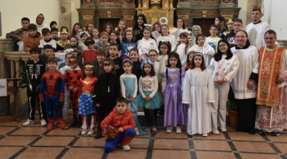 Holywins: redescubriendo el verdadero significado cristiano de la víspera de Todos los Santos 1 Holywins redescubriendo el verdadero significado cristiano de la vispera de Todo