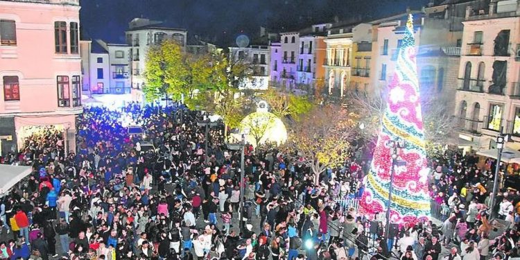 Plasencia encendera su iluminacion navidena el 5 de diciembre